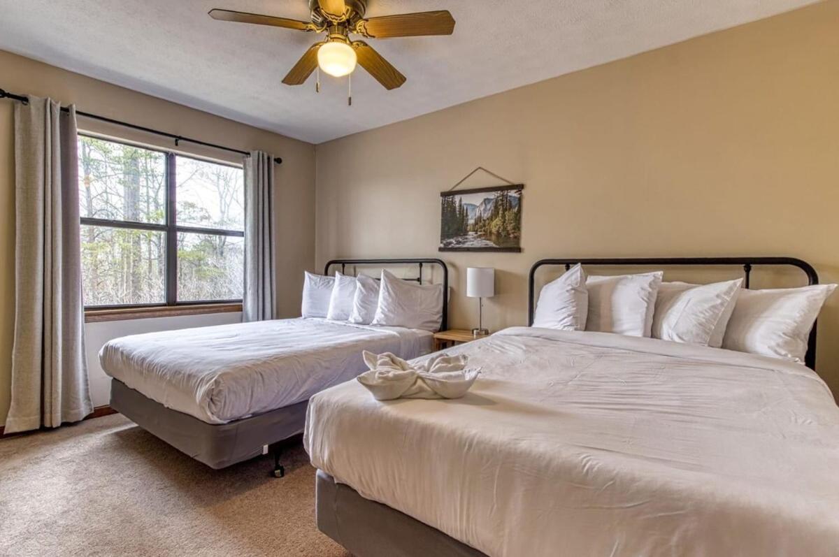 Pinecrest Townhomes-1King-2Queen Unit-Updated Піджен-Фордж Екстер'єр фото