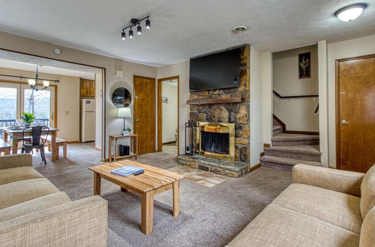 Pinecrest Townhomes-1King-2Queen Unit-Updated Піджен-Фордж Екстер'єр фото