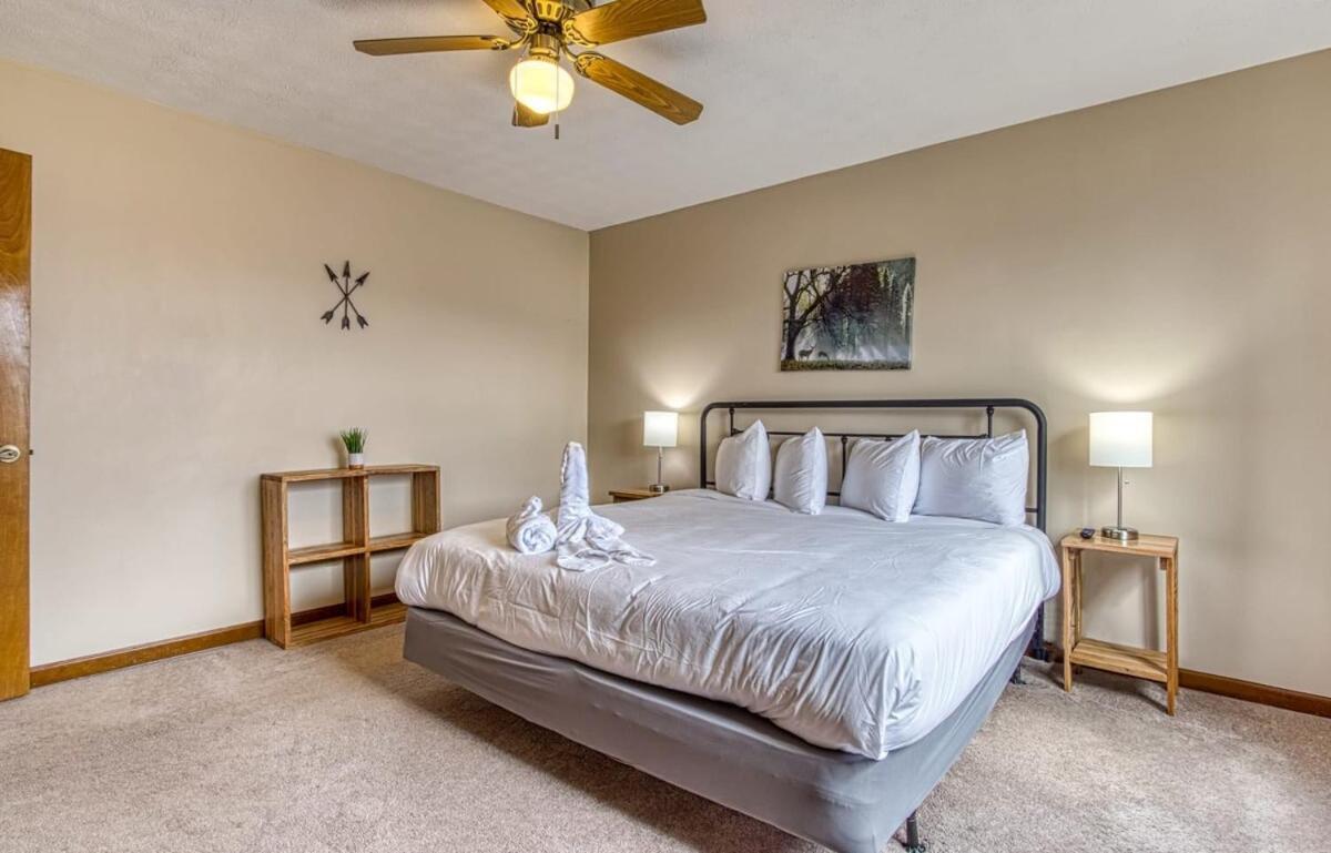 Pinecrest Townhomes-1King-2Queen Unit-Updated Піджен-Фордж Екстер'єр фото